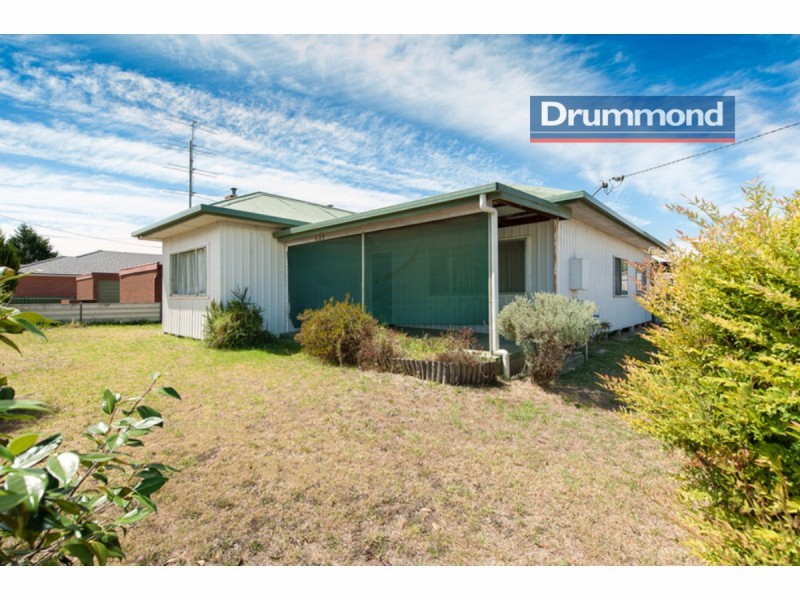 628 Storey Street, Lavington NSW 2641