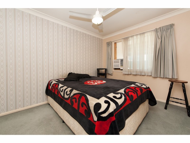 514 Kemp Street, Lavington NSW 2641