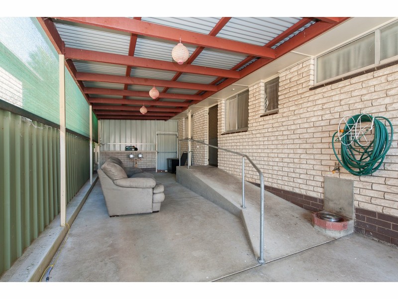 514 Kemp Street, Lavington NSW 2641
