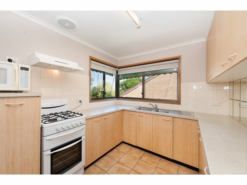 311 Chambers Avenue, East Albury NSW 2640