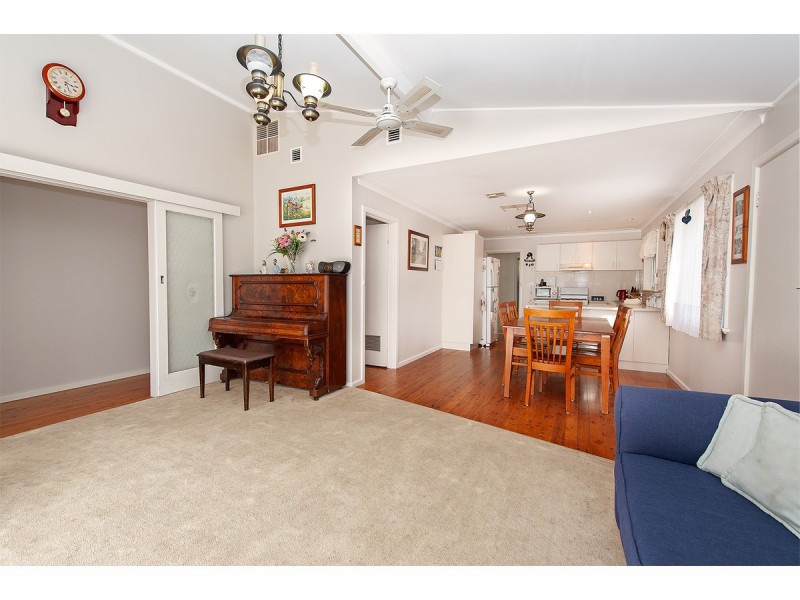 145 Boronia Street, North Albury NSW 2640