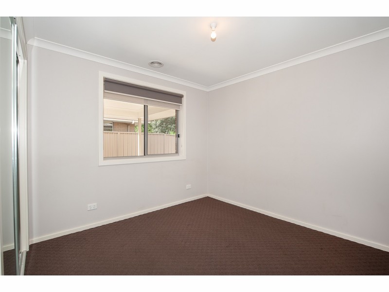 25 Mardross Court, North Albury NSW 2640