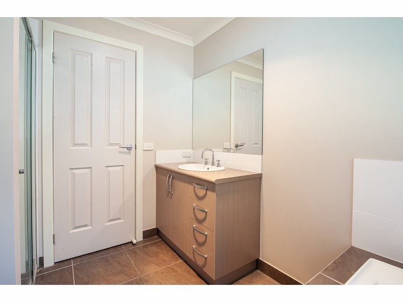 25 Mardross Court, North Albury NSW 2640