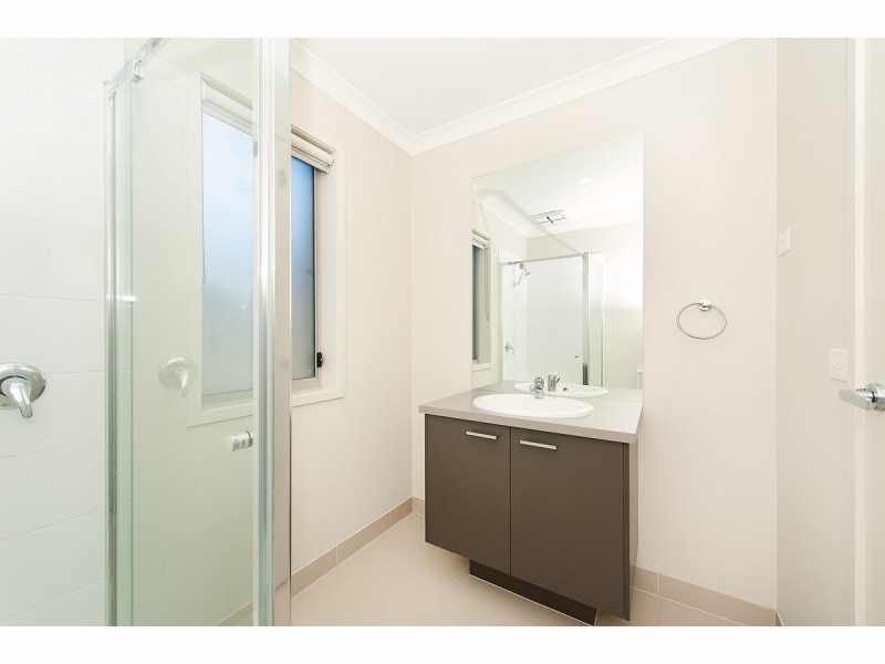 1 Yale Court, Thurgoona NSW 2640