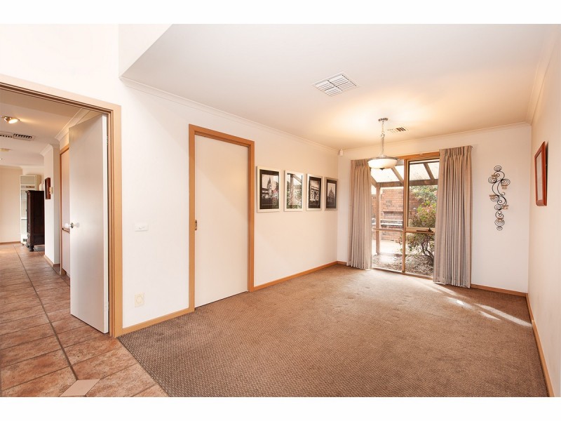 408 Carlma Crescent, Lavington NSW 2641