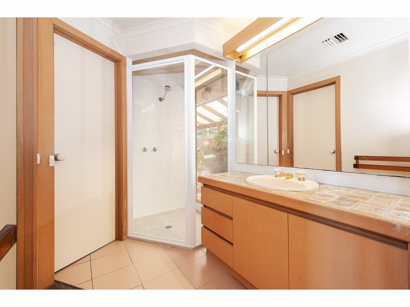408 Carlma Crescent, Lavington NSW 2641