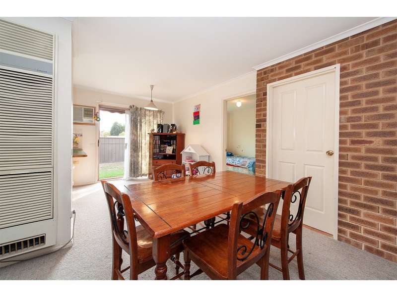 7/14 Graetz Court, Lavington NSW 2641