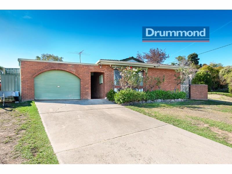 391 Gayview Cresent, Lavington NSW 2641