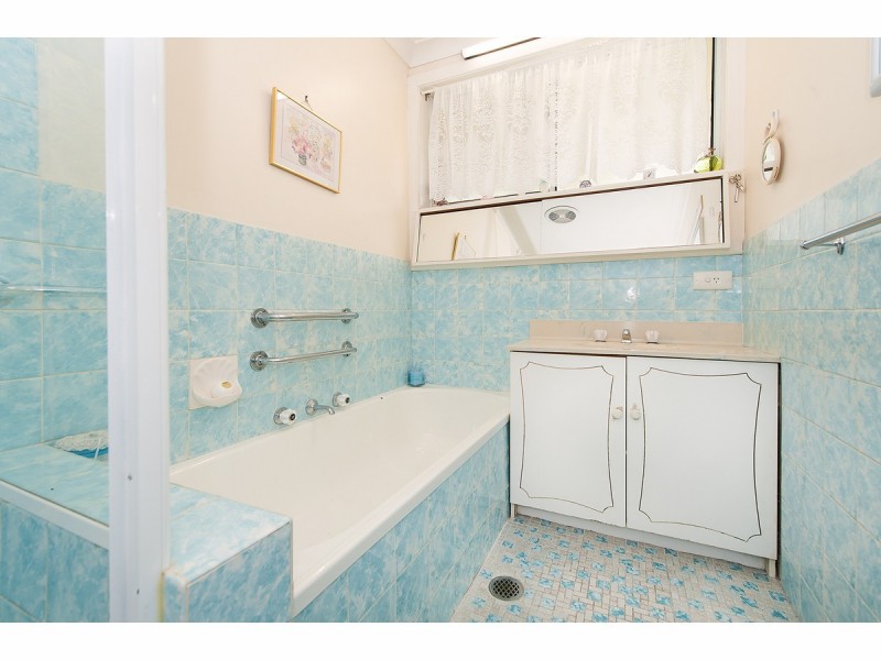 300 Wirraway Street, East Albury NSW 2640