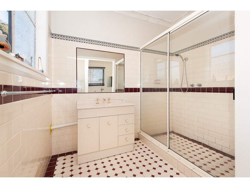 1/486 McKenzie Street, Lavington NSW 2641