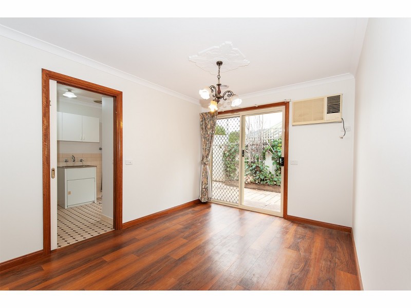 28 Hamilton Valley Court, Lavington NSW 2641
