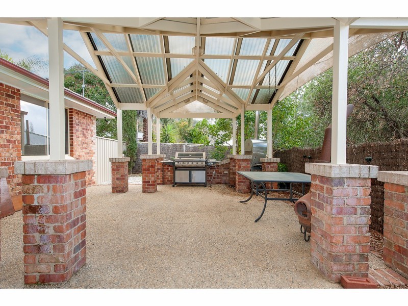 28 Hamilton Valley Court, Lavington NSW 2641