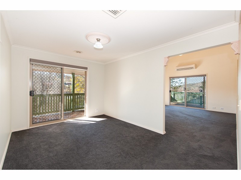 8 Jevington Drive, Wodonga VIC 3690