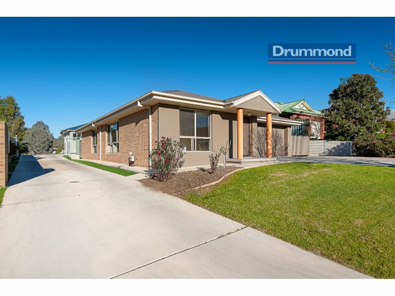 1 & 2/35 Handel Street, Glenroy NSW 2640