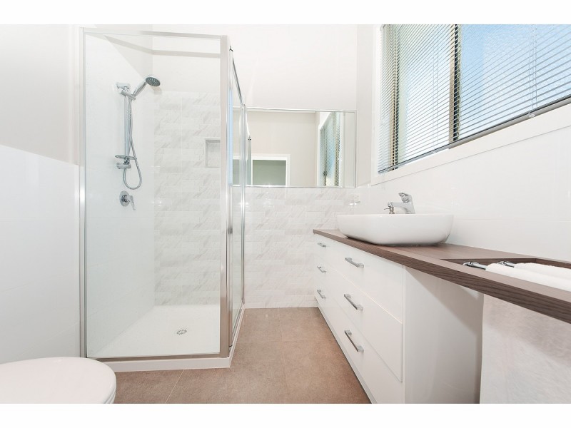 1 & 2/35 Handel Street, Glenroy NSW 2640