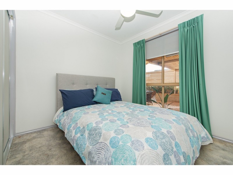 85 Southernview Drive, West Albury NSW 2640