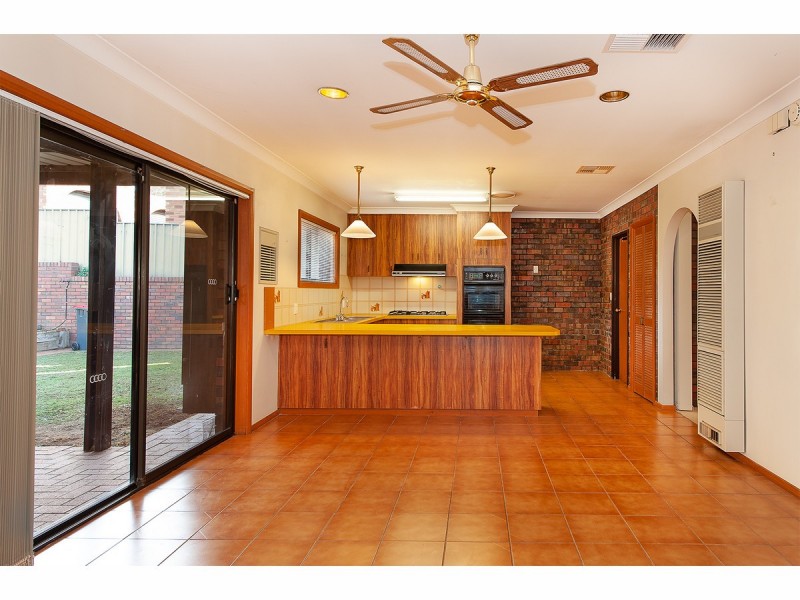 407 Halehaven Crescent, Lavington NSW 2641