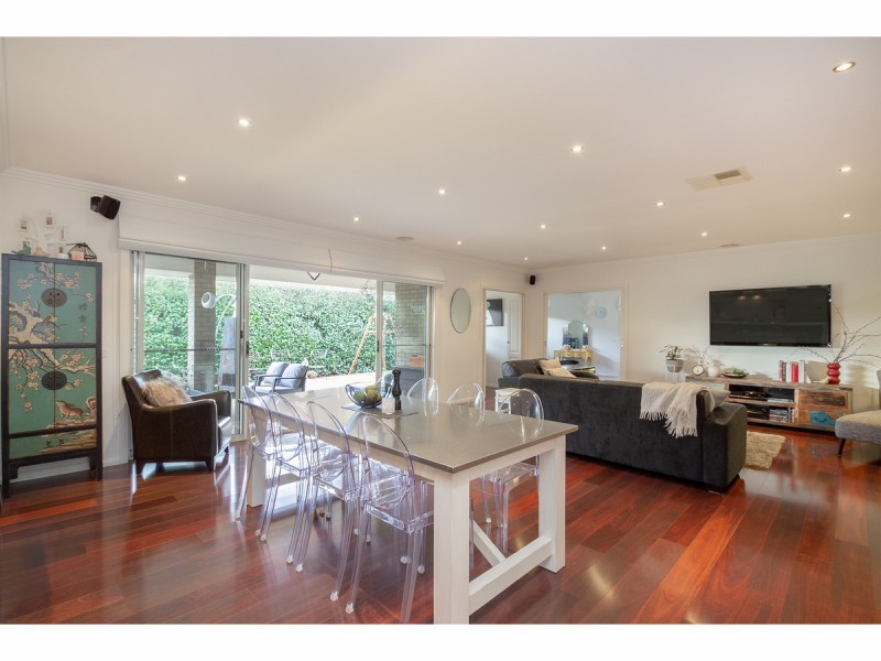 9 Cremin Court, Thurgoona NSW 2640