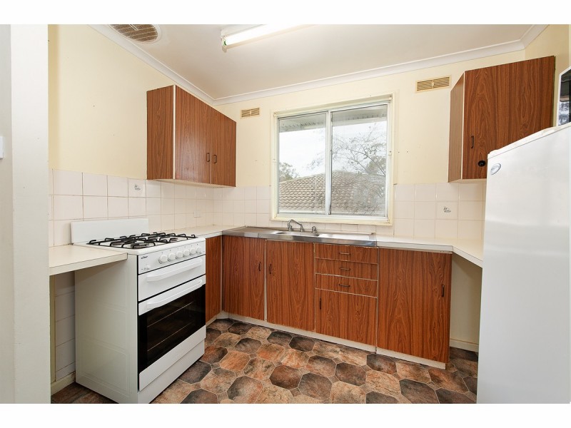 34 Waratah Crescent, West Albury NSW 2640