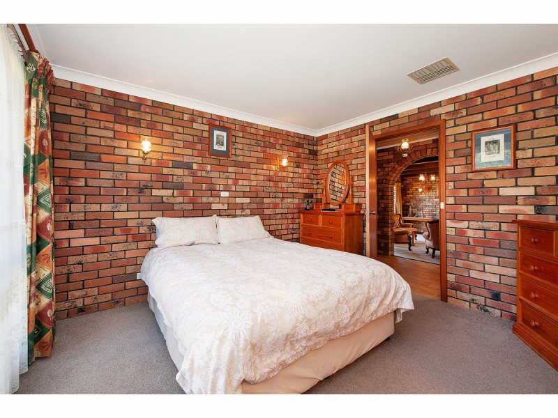 502 Regina Avenue, North Albury NSW 2640