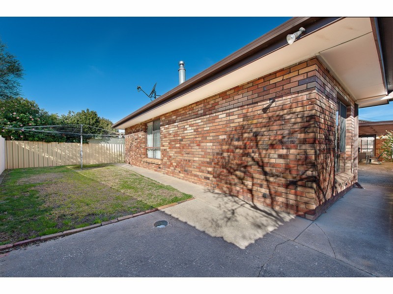 502 Regina Avenue, North Albury NSW 2640