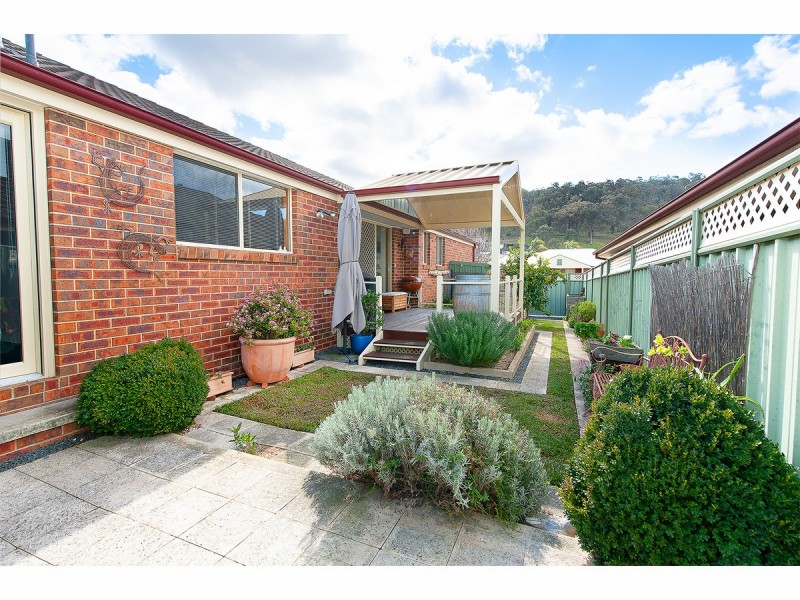 20 Hayden Way, Glenroy NSW 2640