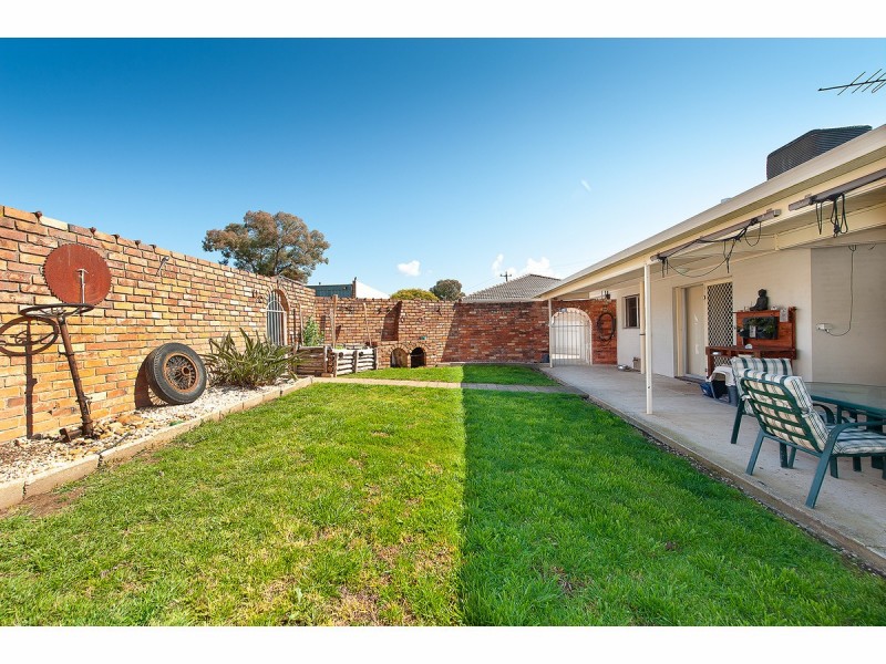 456 Rose Street, Lavington NSW 2641