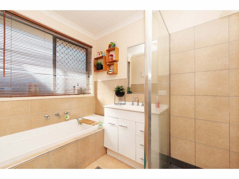 50 Bogong Street, Thurgoona NSW 2640