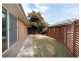 43 Kurrajong Crescent, West Albury NSW 2640