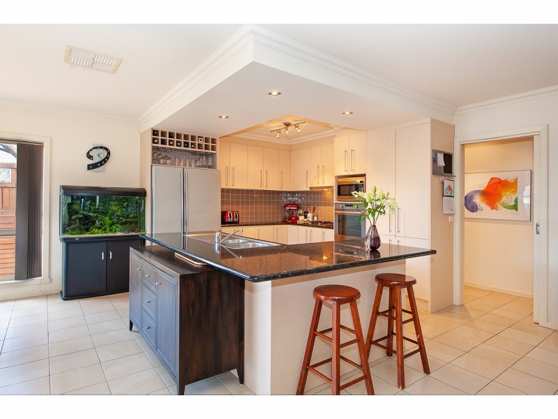 9 Willaroo Street, Thurgoona NSW 2640