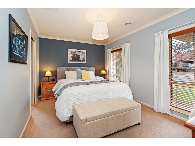 9 Willaroo Street, Thurgoona NSW 2640