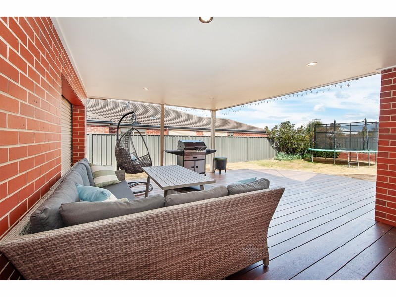 9 Willaroo Street, Thurgoona NSW 2640