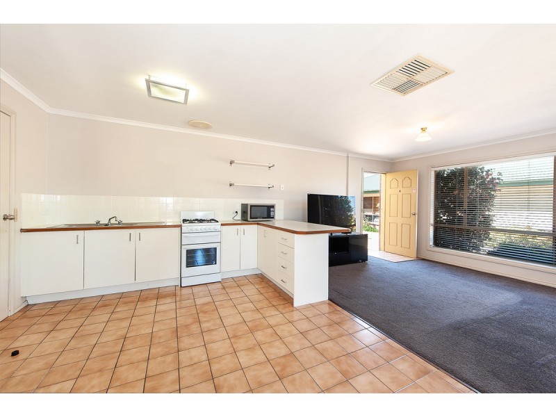 4/734 East Street, East Albury NSW 2640