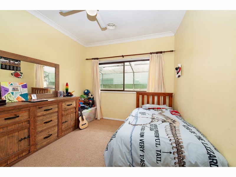 403 Nowland Avenue, Lavington NSW 2641