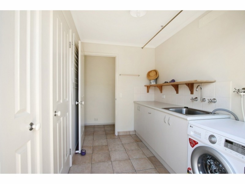 30 Telopea Street, Thurgoona NSW 2640