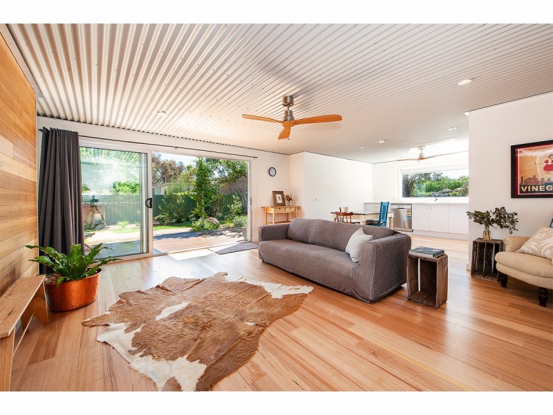 131 Hammer Street, Howlong NSW 2643