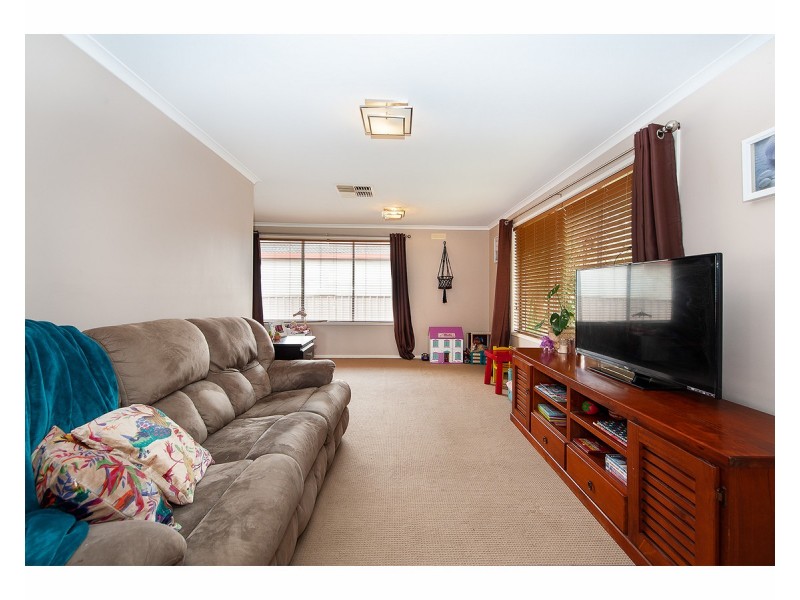 1 Curringa Place, Springdale Heights NSW 2641
