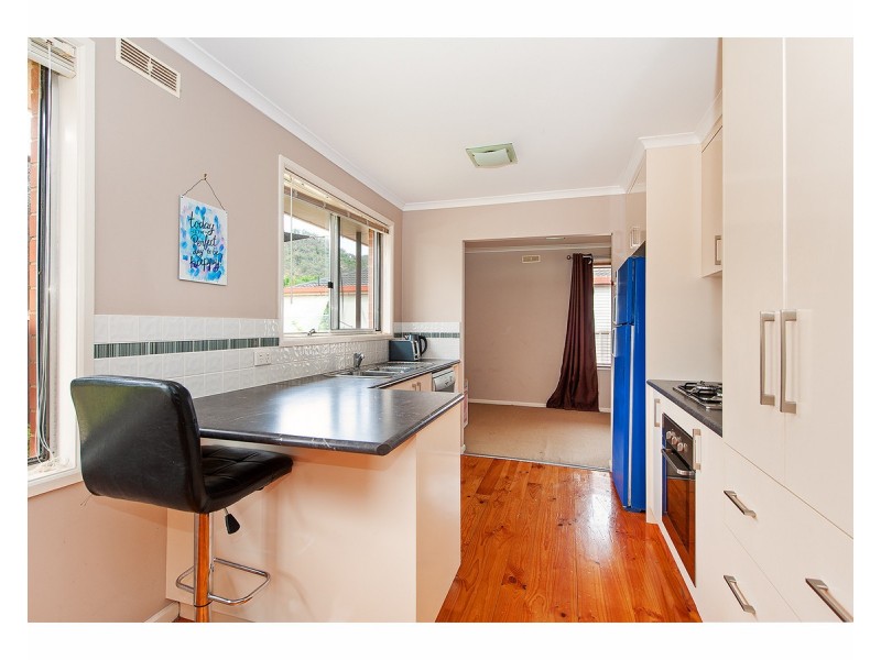 1 Curringa Place, Springdale Heights NSW 2641
