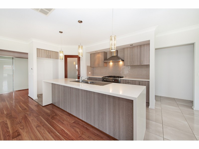 243 Kosciuszko Road, Thurgoona NSW 2640