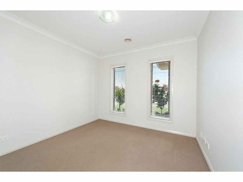 243 Kosciuszko Road, Thurgoona NSW 2640