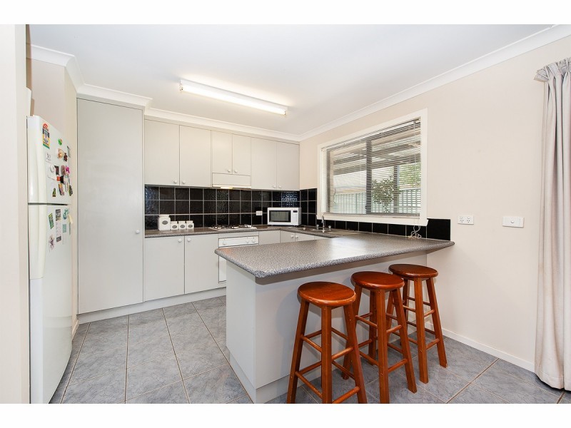 122 Clarke Street, Howlong NSW 2643