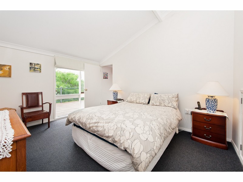4 Bunker Court, Albury NSW 2640