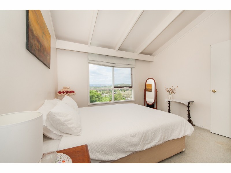 4 Bunker Court, Albury NSW 2640