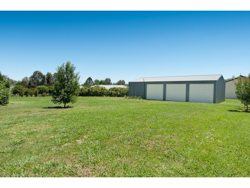 26 Lobbe Road, Thurgoona NSW 2640