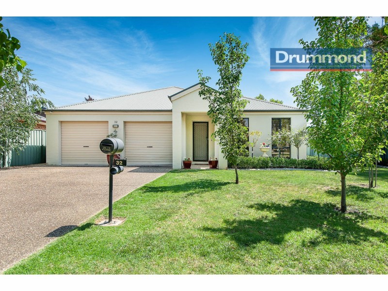 32 Jenny Wren Place, East Albury NSW 2640