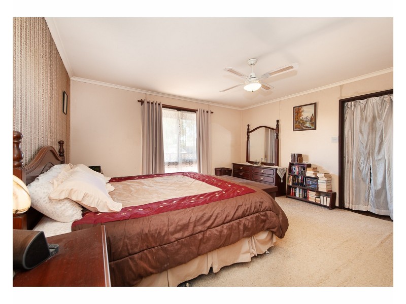 47 Lowe Street, Howlong NSW 2643