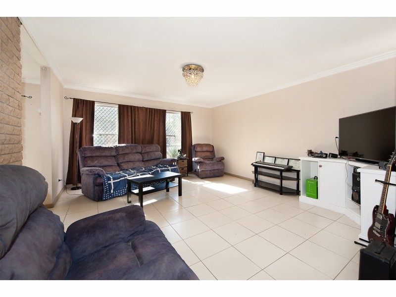 310 Sutherland Street, Lavington NSW 2641