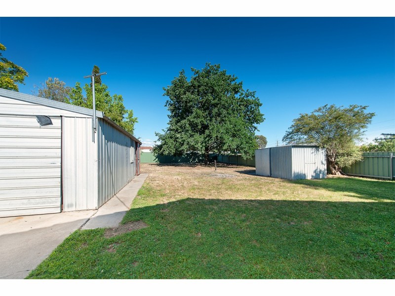 310 Sutherland Street, Lavington NSW 2641