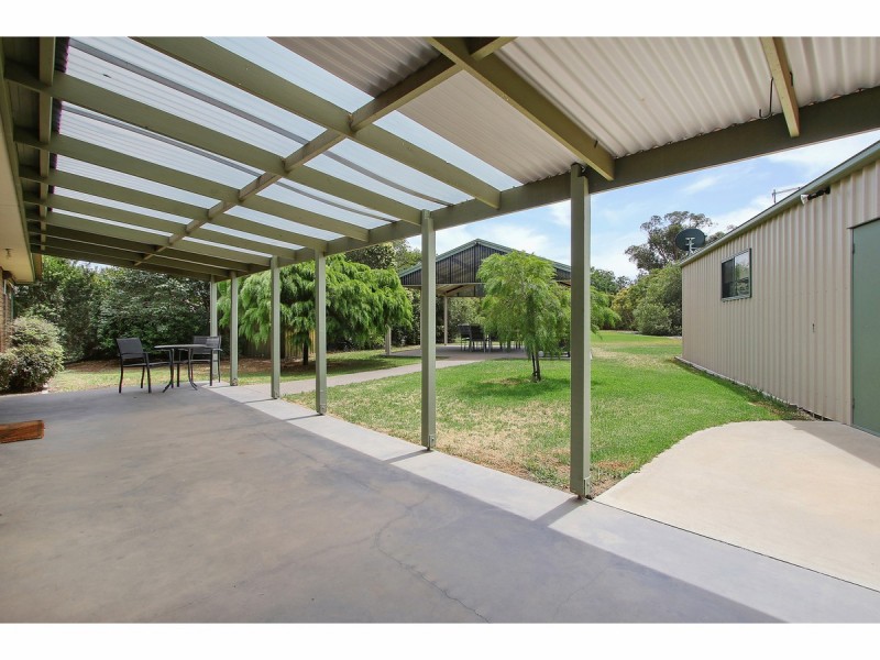 121 – 123 Clarke Street, Howlong NSW 2643