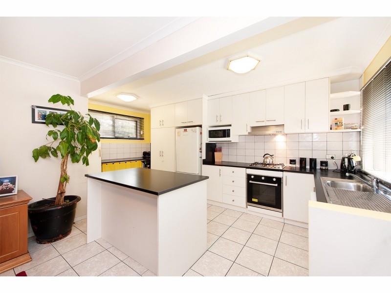 1 Sugar Gum Road, Thurgoona NSW 2640